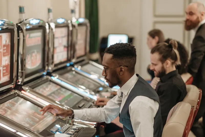 Hot Tables, Cold Slots, and the Truth Your Brain Won't Tell You
